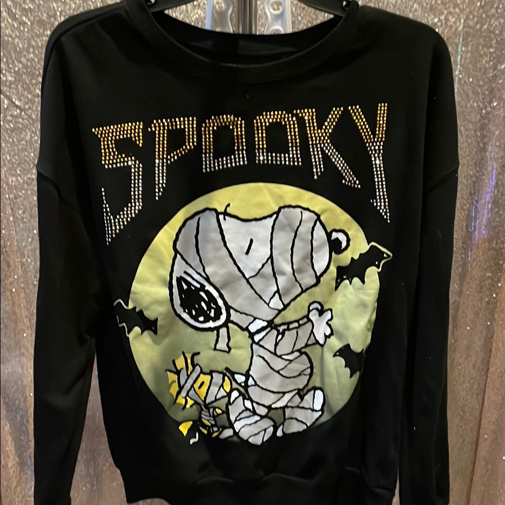 Peanuts Black Logo Interior Tag Print NWOT